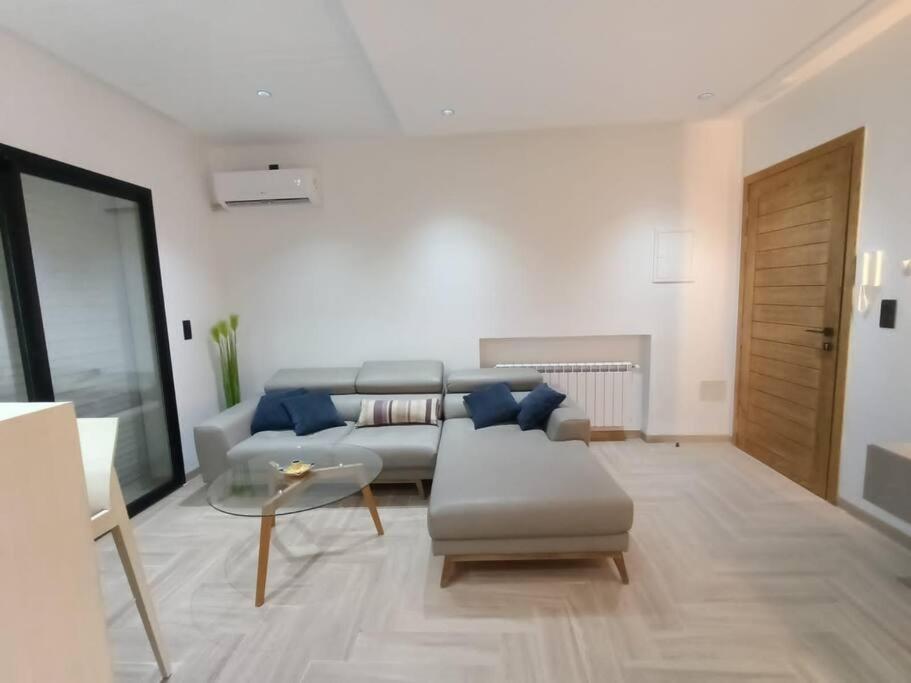 Apartment Lovely In Monastir